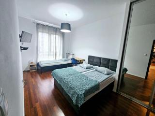 Rooms Green Rydygiera 17 own room tv wifi - Varsavia - 0