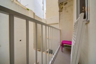 Cozy 1BR Apt in Central Gzira, Steps from Sliema by 360 Estates - Gżira - 6