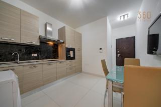 Cozy 1BR Apt in Central Gzira, Steps from Sliema by 360 Estates - Gżira - 5