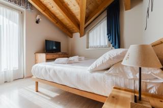 PINZOLO SKI LODGE vicino funivie - 9