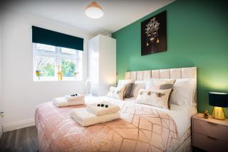 Hatfield Haven - Modern 2-Bed Retreat near Uni, Business Park & City Center, FREE Parking, Big savings on Longer Stays - Hatfield - 6