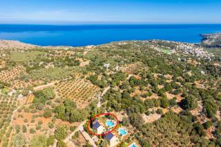 Villa Daphni - Yeránion - 2