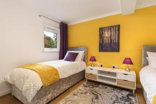 The Hidden Valley - Beautifully refurbished apartment with additional snug - St Clears - 3