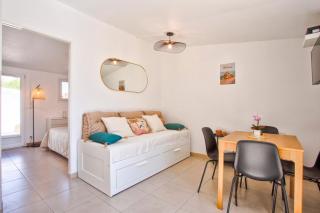 L'atypique, avec terrasse à 150M de la plage - 7