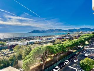 L'Eburneen YourHostHelper - Cannes - 8