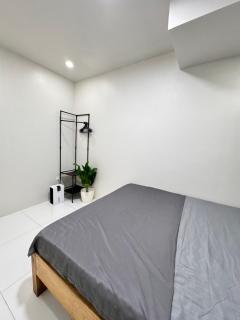 KM Suites 2BR Unit Near San Juan LU - San Fernando - 3