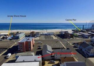 One Block to the Beach! with Free Parking - Seaside Heights - 4