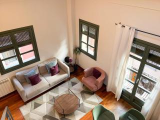 Modern apt in old town w cathedral views - Girona - 6