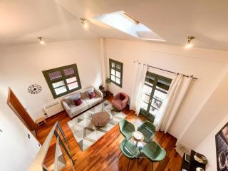 Modern apt in old town w cathedral views - Girona - 5