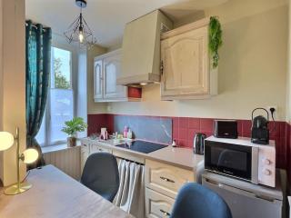 Matisco de Miss K parking gratuit 100m - 2