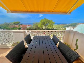 Suite with views of son bou beach - Son Bou - 7