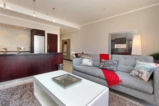 Full power, Central, walk to Restaurants & Waterfront, Pool & AC - Città del Capo - 8