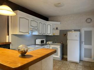 Charmant gîte près d'un château avec jardin, terrasse, parking et WiFi, à 14 km de Vichy - FR-1-489-1 - Billy - 5