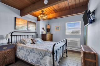 One Block to the Beach and Boardwalk in Seaside Park - 1