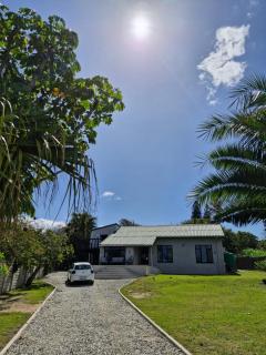 Spiros Beach Haven - Port Edward - 8