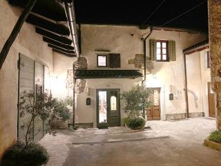 Historic Wine-Stone House - Vipava - 9