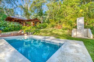Tropical Paradise Retreat Near Caribbean Beaches - Cocles - 0