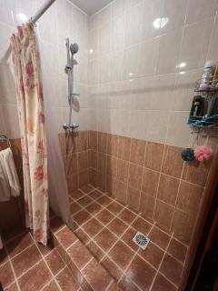 Spacious Apartment in Vodice, 3BR-2BA, Free Wifi - Vodice - 1