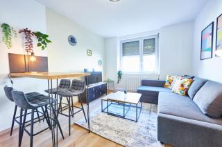 BE-3G - Appartement F2 pour 1-2 pers au 3ème étage au centre de Mulhouse - Mulhouse - 0
