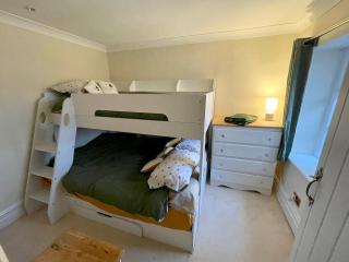 Honeybee Cottage - Lytham St Annes - 2