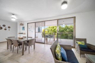 San Bruno TROPICAL Villa With POOL - 2