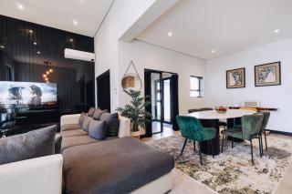 Phoenix Home - 0
