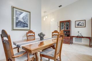 Home with Pool 5 Mi to Neptune Beach in Jacksonville - Jacksonville - 4