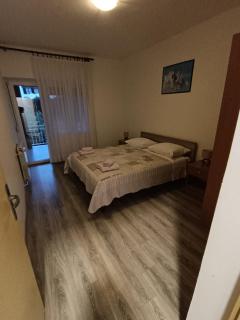 Apartments Lana - Starigrad-Paklenica - 6