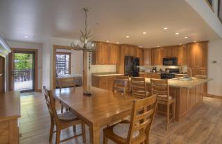 Tamarron Gambel Oak 703 - 9