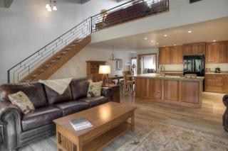 Tamarron Gambel Oak 703 - 1