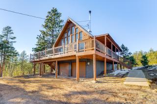 4 Mi to Fossil Beds: Private Log Cabin on 3 Acres - 8