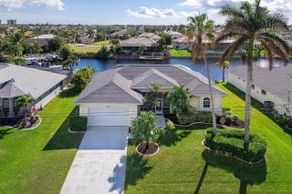 Pelican Villa Kokomo Waterfront Oasis in Cape Coral FL - 8