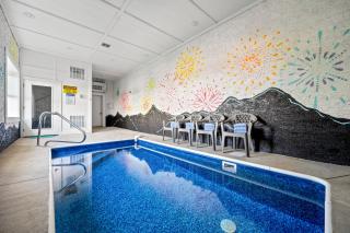 Skyburst - Relax & Play! Pool, Hot Tub, Games & Theater Room - 7