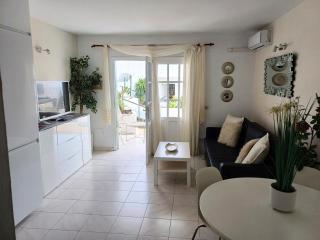 Bright & spacious with aircon - Puerto del Carmen - 9