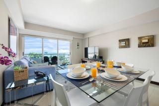 Relaxing And Classic Best Beachfront Condo - Palm-Eagle Beach - 0