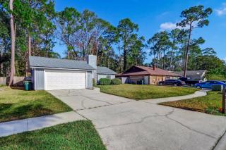 House Targaryen 30 min to the beach home office - Jacksonville - 1