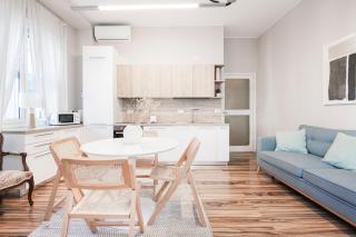 Easylife - Elegant apartment 3 mins from Duomo - Milan - 2