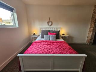 Market Quarter, town centre, free parking - Southport - 9