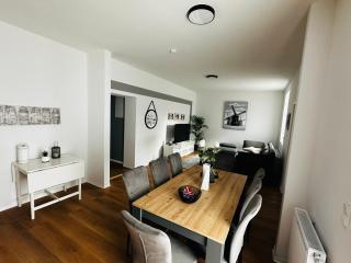 Design Wohnung - 8 Personen - Netflix - Terasse - Brema - 8