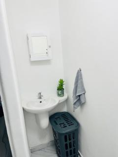 Self catering one bedroom cottage - 3