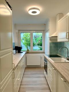 Moderne Ferienwohnung voll möbliert und zentral - Dortmund - 1