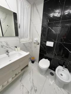 Alma Suite Bed and Breakfast - Nettuno - 2
