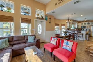 Port Aransas Home Private Pool Less Than 1 Mi to Beach! - 7