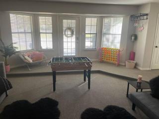 Spacious Austin Retreat for Families & Groups - Manchaca - 6