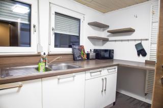 F&F Suites Ilsfeld DG, zentrale Lage, Autobahnnähe & kostenfreie Privatparkplätze - Ilsfeld - 8