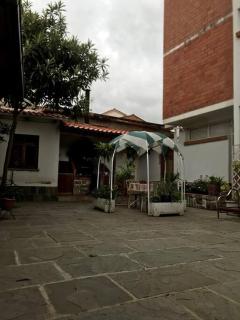 Hermosa Casa Familiar - Tarija - 1