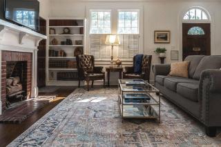 Historic Park Place Retreat - 3 Bdrm on the Park! - 0