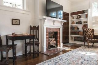 Historic Park Place Retreat - 3 Bdrm on the Park! - Columbus - 7