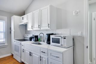 The prince apartment - Newark - 5