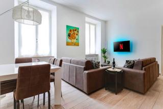 RELAX - Historic Center with 3 Bedrooms and Free ZTL Pass - Mantua - 9